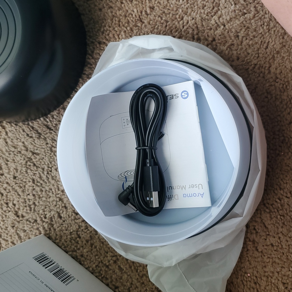 Blue Aroma Diffuser with LED Display - Picture 4 of 4